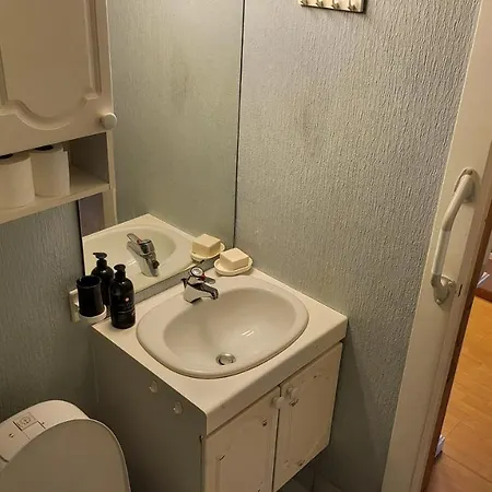 Laksevag Hotell *